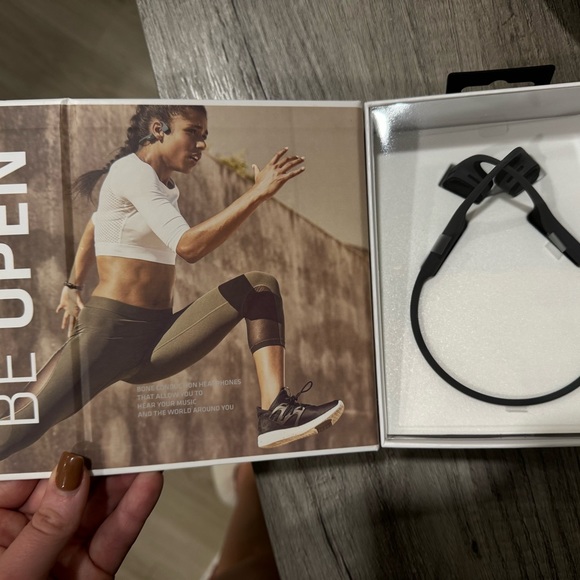 Aftershokz air wireless bone conduction headphones